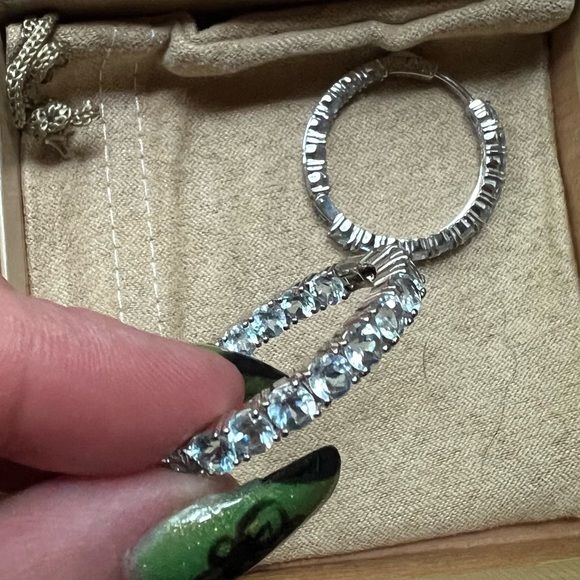 Sky blue topaz rhodium over sterling silver hoops earrings 10.20 ctw - Picture 3 of 6